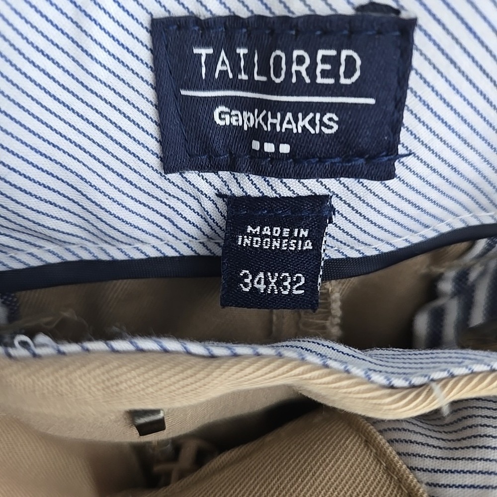 Gap Khakis Straight Leg Pant 34x32 NWT Tailored Chino Business Casual Staple - Picture 3 of 7